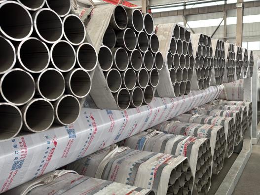Premium ASTM A358 EFW Stainless Steel Pipes Manufacturer